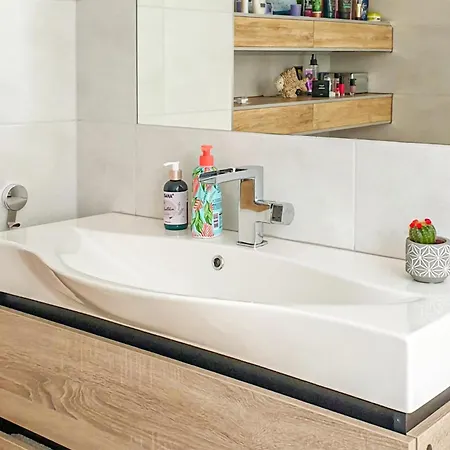 Beautiful In Dobra Krapkowice Casa de Férias *