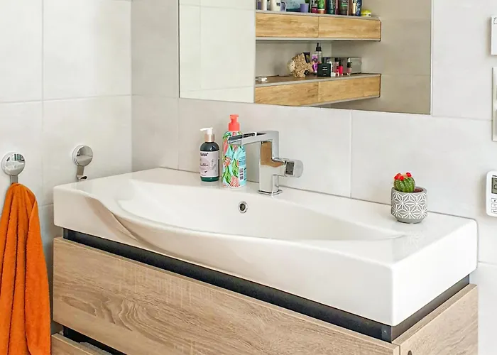 Beautiful In Dobra Krapkowice 別荘 *